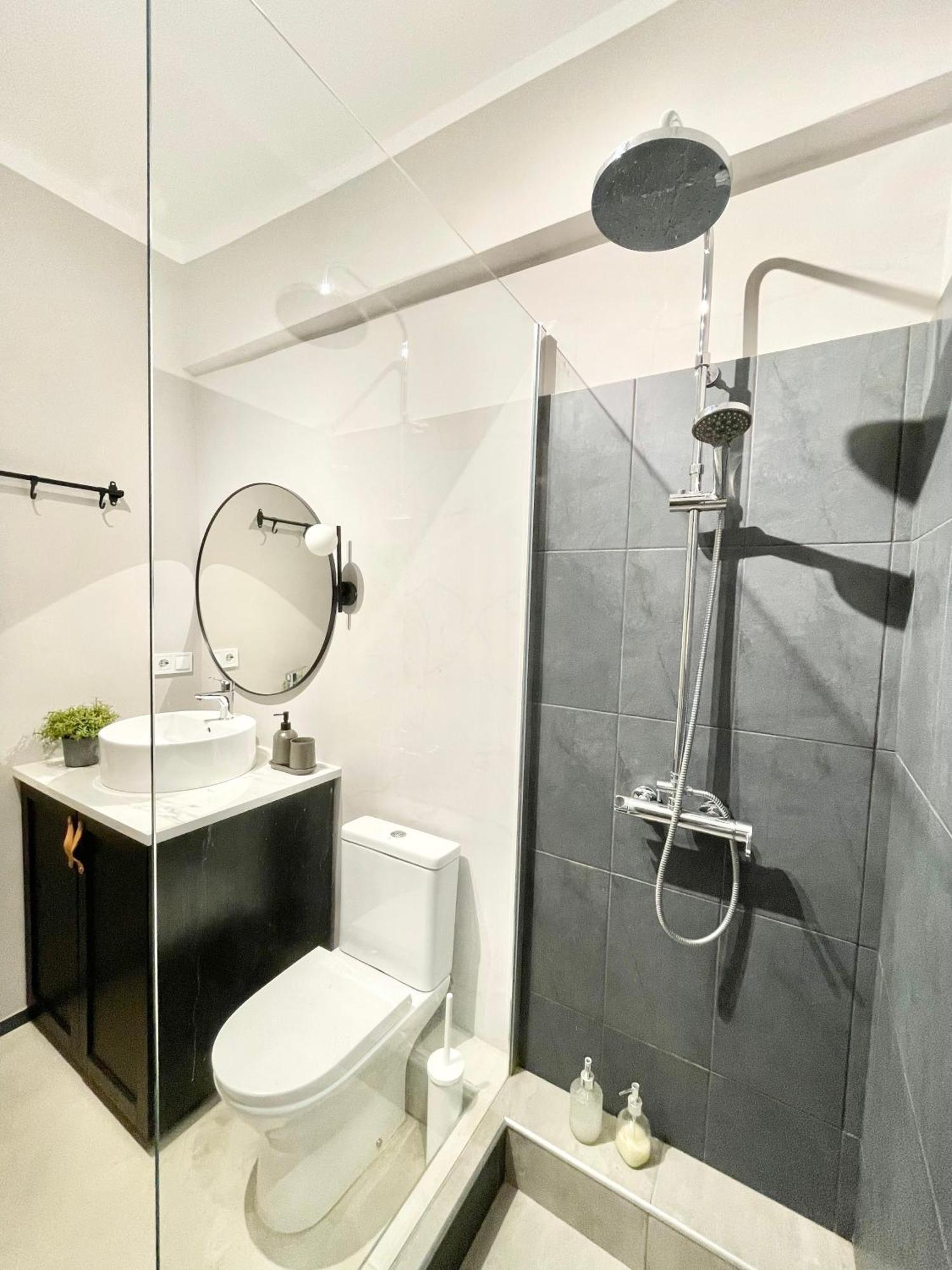 Comfy And Spacious Two Bedroom Apartment With Balcony Atenas Exterior foto